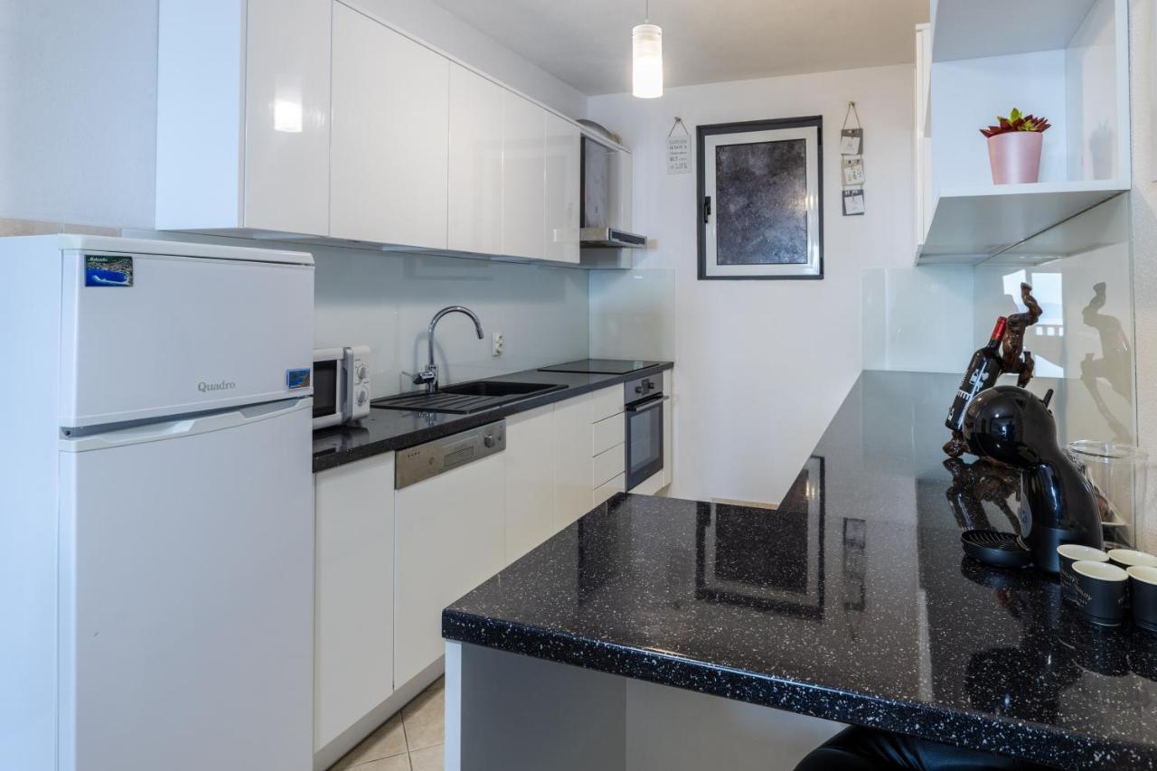 Dany - Free Parking Apartment Makarska
